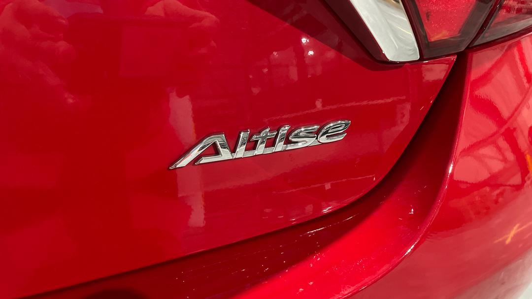 2017 Toyota Camry Altise, Automatic, 116388 km, Badge (Boot Right Side)