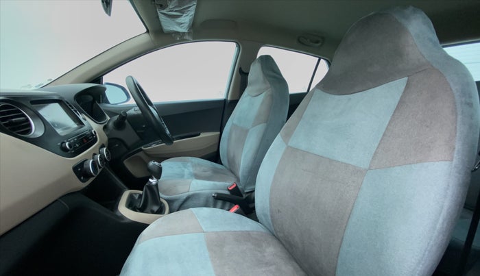 2019 Hyundai Grand i10 SPORTZ 1.2 KAPPA VTVT, Petrol, Manual, 18,037 km, Right Side Front Door Cabin View