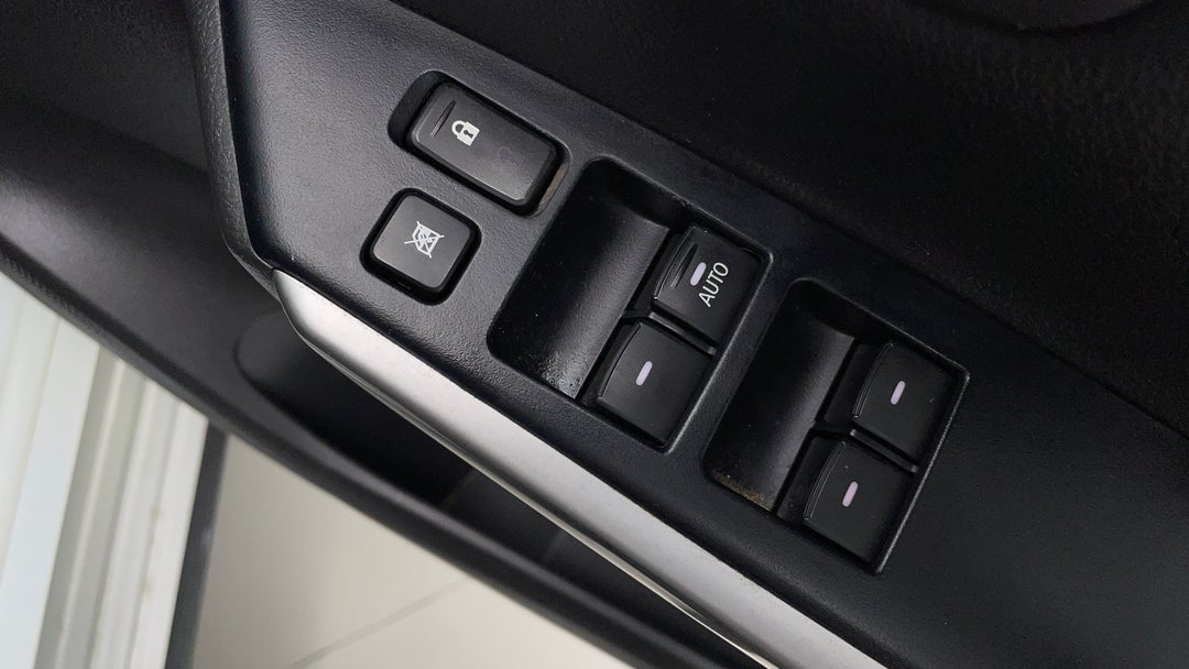 Drivers Side Door Panel Controls