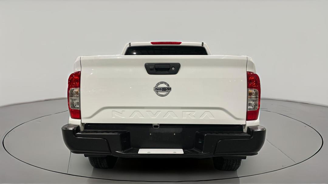 2022 Nissan Navara Sl (4x2), Manual, 37436 km, Back/Rear View
