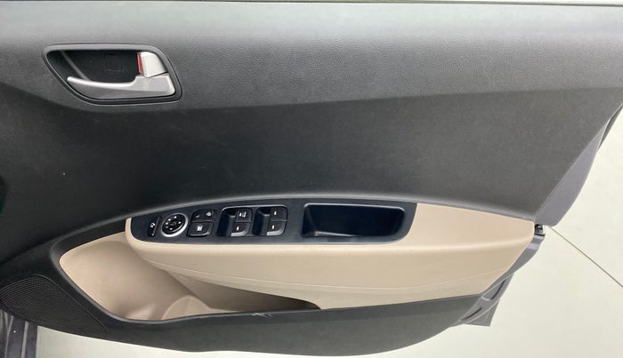 2015 Hyundai Grand i10 SPORTZ 1.2 KAPPA VTVT, Petrol, Manual, 31,123 km, Driver Side Door Panels Control