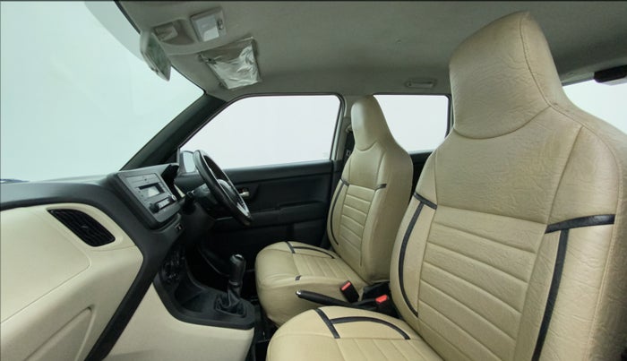 2019 Maruti New Wagon-R VXI 1.2, Petrol, Manual, 57,486 km, Right Side Front Door Cabin
