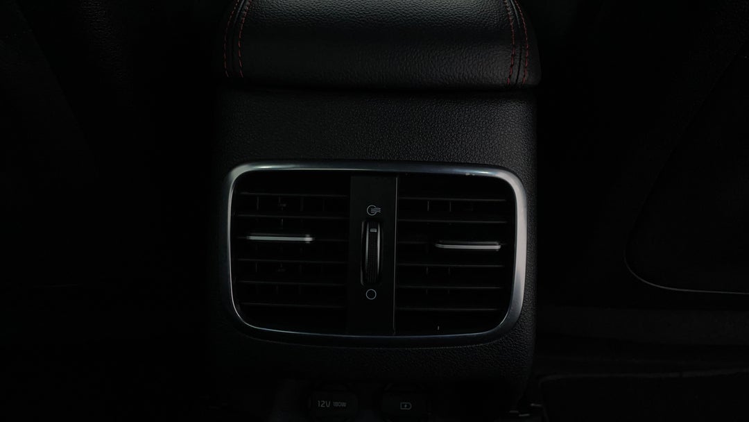 Rear A/C Vent