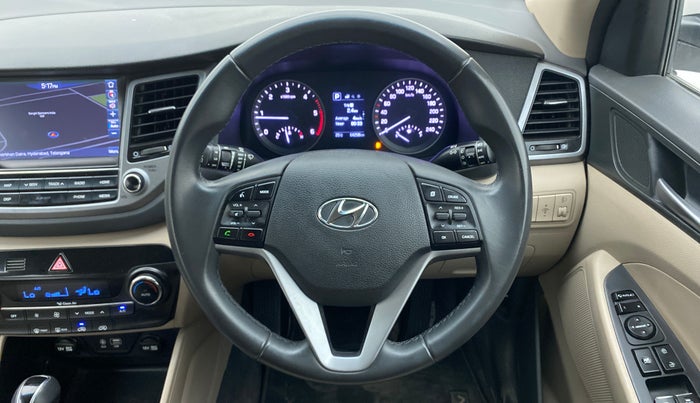 2017 Hyundai Tucson 2WD AT GL DIESEL, Diesel, Automatic, 64,322 km, Steering Wheel Close Up