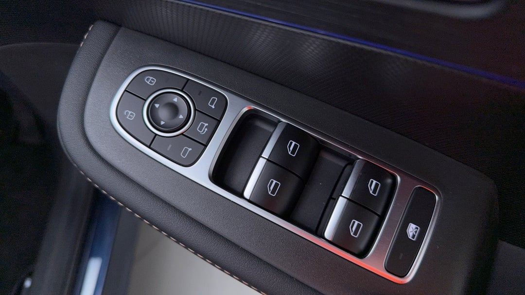 Drivers Side Door Panel Controls