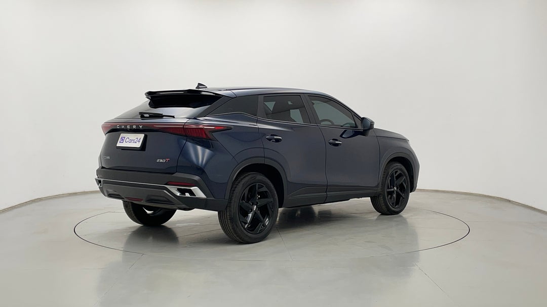 Right Back Diagonal (45- Degree) View