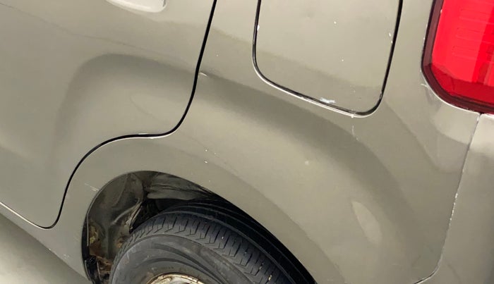 2019 Maruti New Wagon-R LXI CNG 1.0, CNG, Manual, 53,481 km, Left quarter panel - Minor scratches