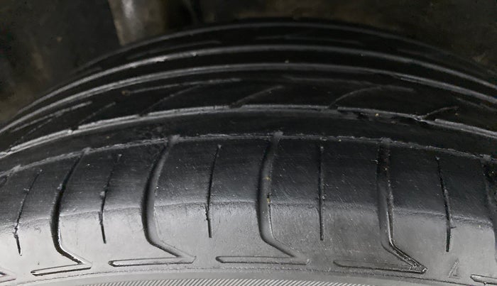 2019 Maruti Vitara Brezza ZDI, Diesel, Manual, 53,127 km, Right Rear Tyre Tread