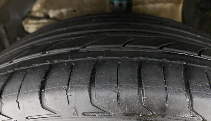 2019 Maruti Vitara Brezza ZDI, Diesel, Manual, 53,127 km, Left Front Tyre Tread
