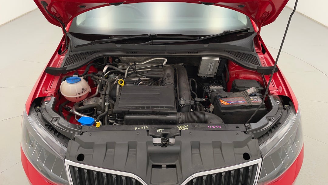 Open Bonnet (Engine)