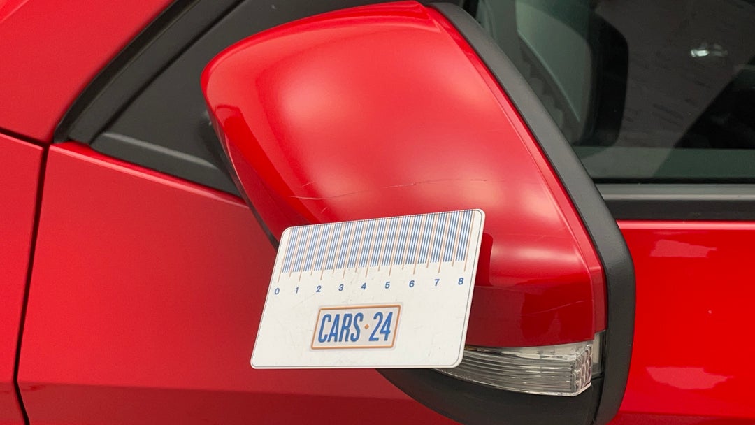 Side Mirrors Housing LHS Scratch