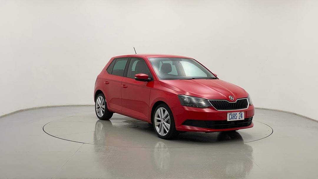 Right Front Diagonal (45- Degree) View