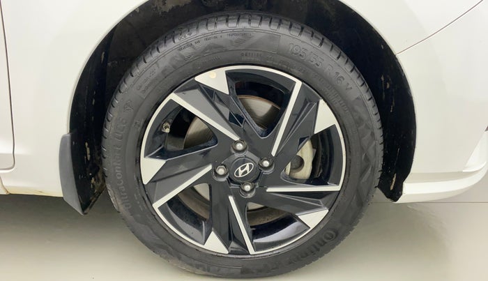 2021 Hyundai Verna SX (O) 1.5 CRDI AT, Diesel, Automatic, 33,309 km, Right Front Wheel