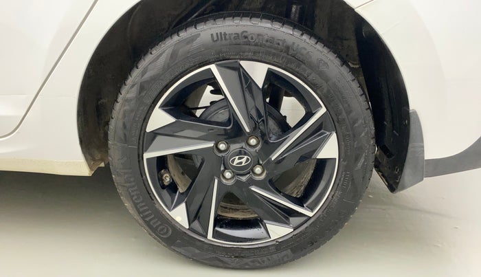2021 Hyundai Verna SX (O) 1.5 CRDI AT, Diesel, Automatic, 33,309 km, Left Rear Wheel