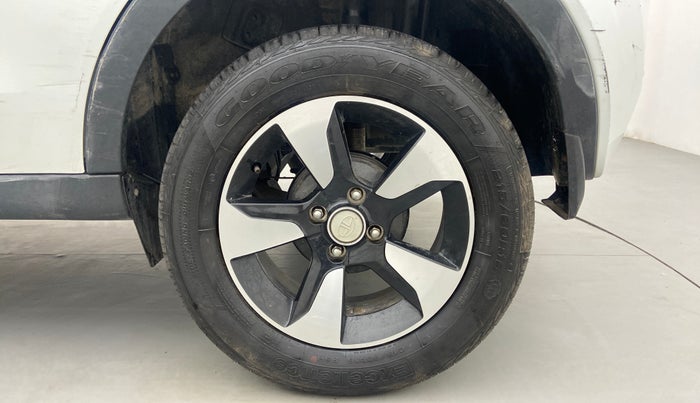 2019 Tata NEXON XZA PLUS PETROL, Petrol, Automatic, 7,074 km, Left Rear Wheel