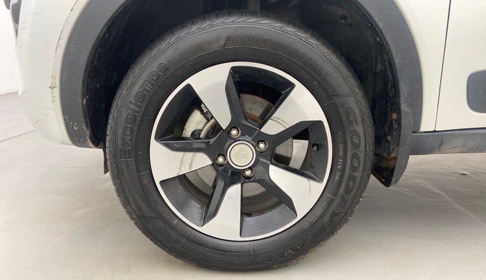 2019 Tata NEXON XZA PLUS PETROL, Petrol, Automatic, 7,074 km, Left Front Wheel