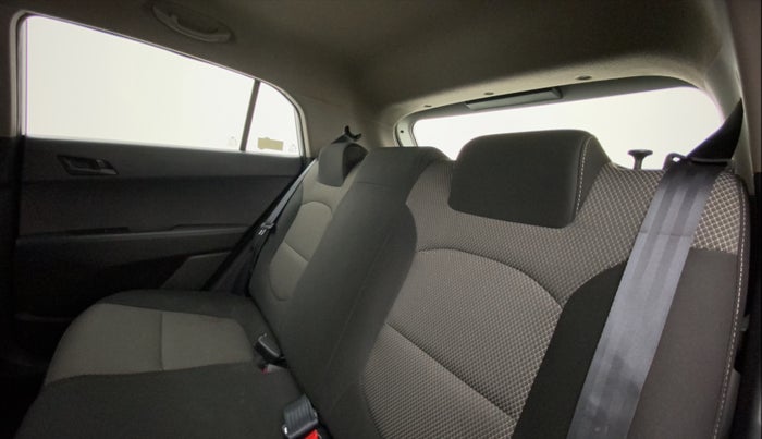 2017 Hyundai Creta E PLUS 1.6 PETROL, Petrol, Manual, 48,674 km, Right Side Rear Door Cabin