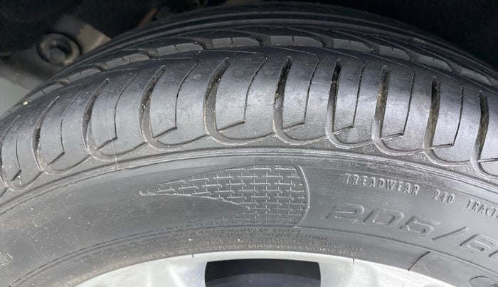 2018 Ford Ecosport 1.5 TITANIUM TI VCT, Petrol, Manual, 10,753 km, Left Rear Tyre Tread