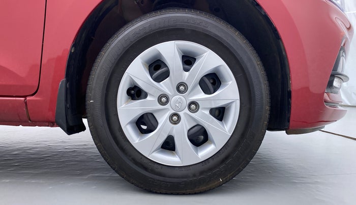 2020 Hyundai Elite i20 1.2 MAGNA PLUS VTVT, Petrol, Manual, 19,560 km, Right Front Wheel