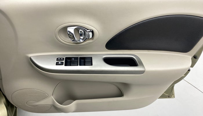 2015 Nissan Micra XV CVT, Petrol, Automatic, 28,017 km, Driver Side Door Panels Control