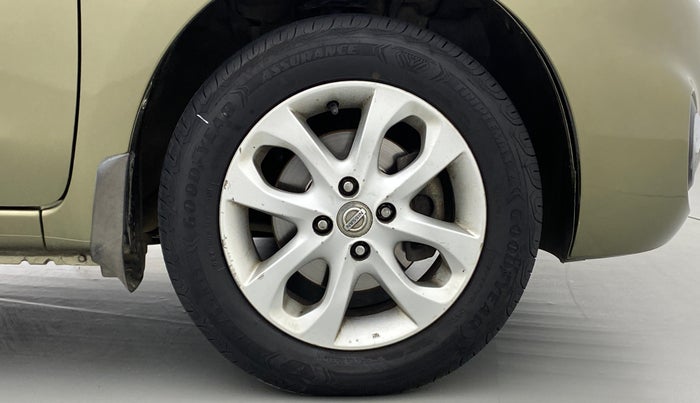 2015 Nissan Micra XV CVT, Petrol, Automatic, 28,017 km, Right Front Wheel