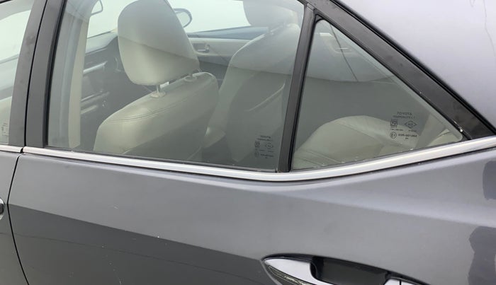 2015 Toyota Corolla Altis VL CVT PETROL, Petrol, Automatic, 51,236 km, Rear left door - Weather strip has minor damage