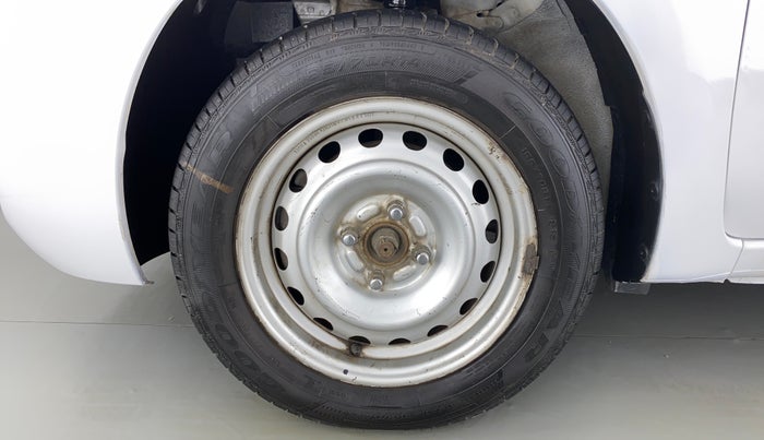 2014 Nissan Micra XE DIESEL, Diesel, Manual, 64,474 km, Left Front Wheel