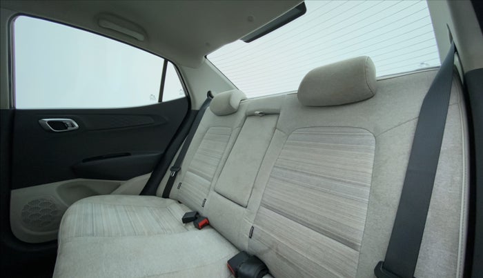2020 Hyundai AURA SX 1.2 (O), Petrol, Manual, 30,559 km, Right Side Rear Door Cabin