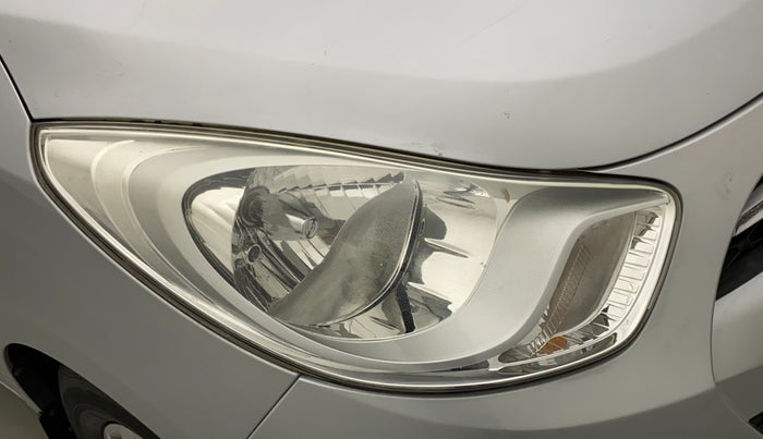 2015 Hyundai i10 SPORTZ 1.1, Petrol, Manual, 27,618 km, Right headlight - Minor scratches