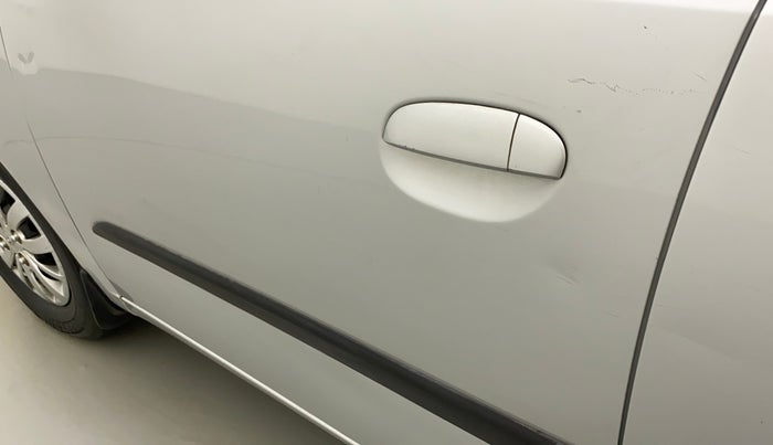2015 Hyundai i10 SPORTZ 1.1, Petrol, Manual, 27,618 km, Front passenger door - Slightly dented