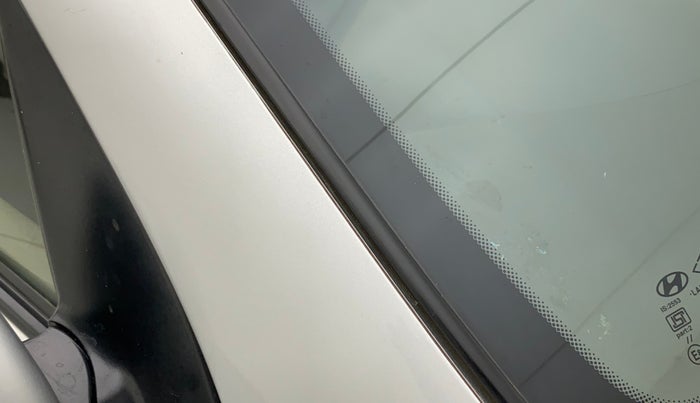 2015 Hyundai i10 SPORTZ 1.1, Petrol, Manual, 27,618 km, Right A pillar - Paint is slightly faded