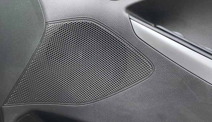 2017 Ford New Figo 1.2 TITANIUM, Petrol, Manual, 31,105 km, Speakers