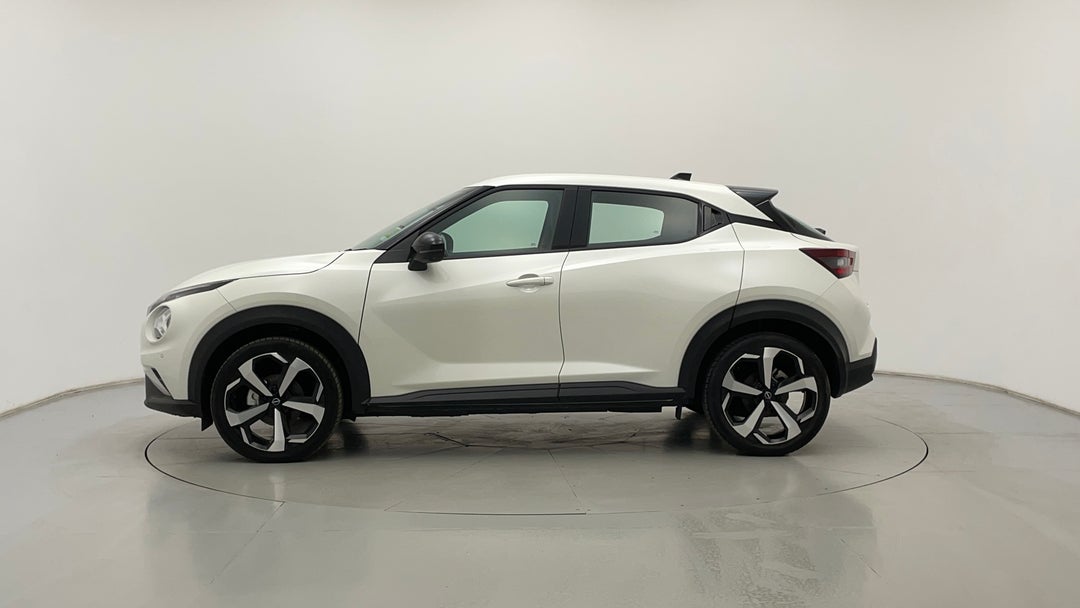 2023 Nissan Juke St-l, Automatic, 13565 km, Left Side View