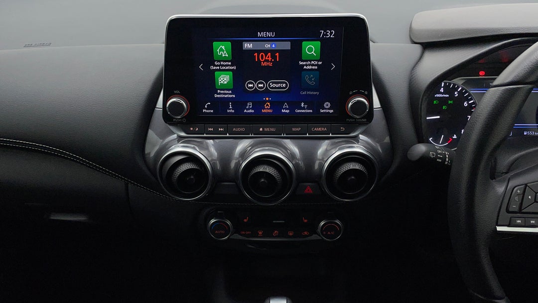 2023 Nissan Juke St-l, Automatic, 13565 km, Center Console