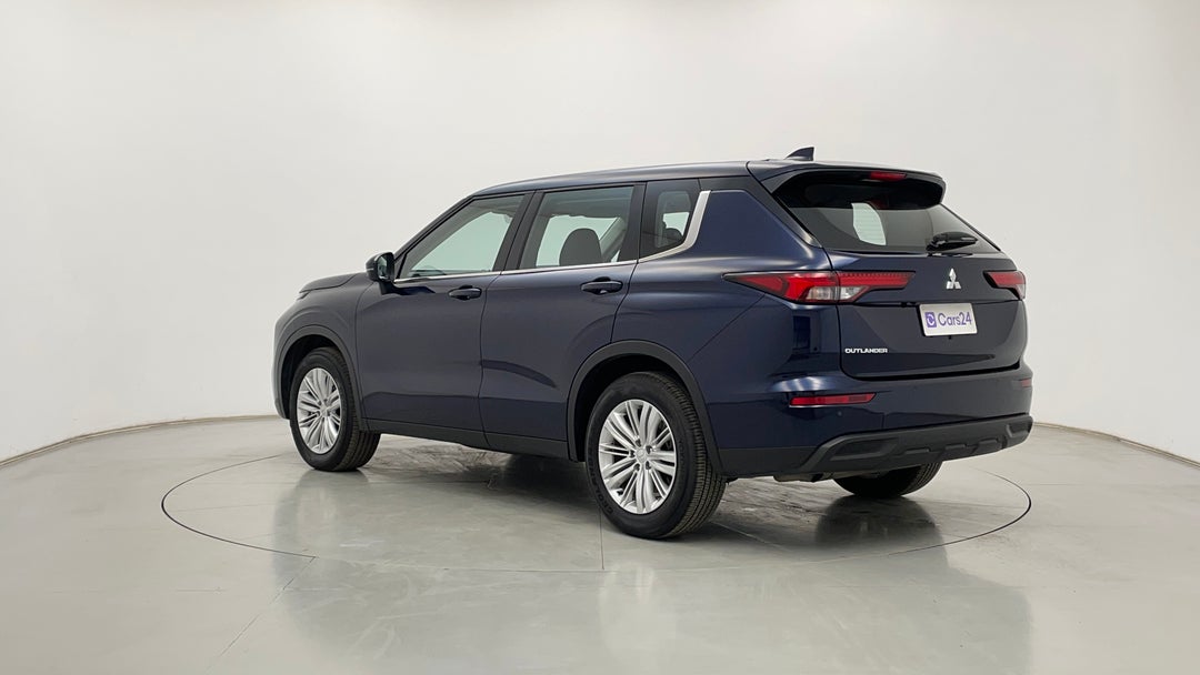 Left Back Diagonal (45- Degree) View