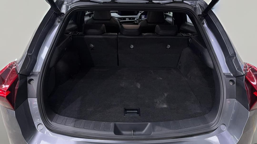 2019 Lexus Ux200 Luxury, Automatic, 91131 km, Boot Inside View