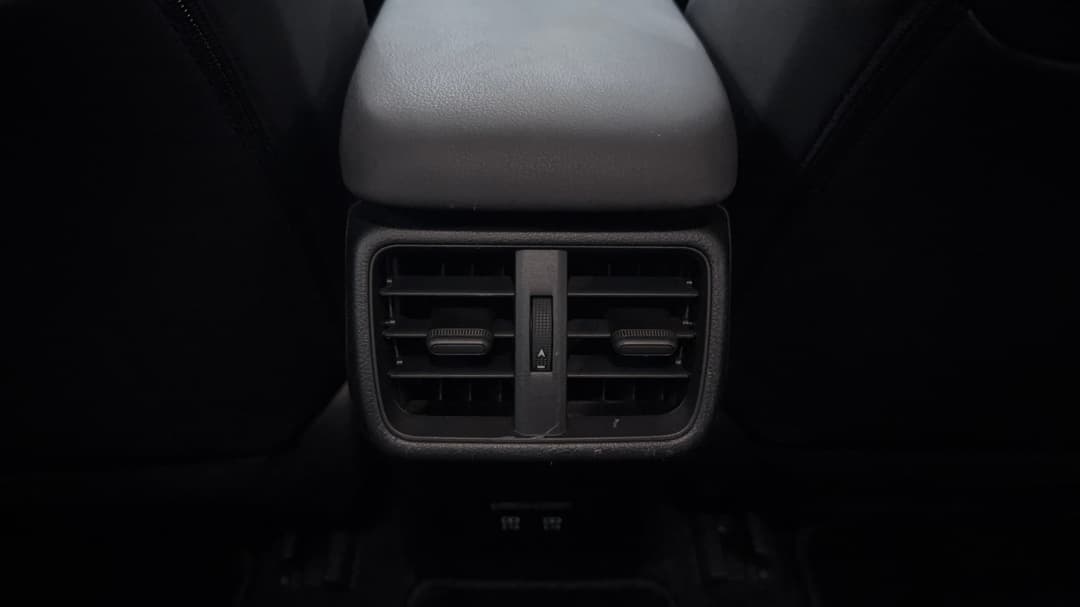 2019 Lexus Ux200 Luxury, Automatic, 91131 km, Rear A/C Vent