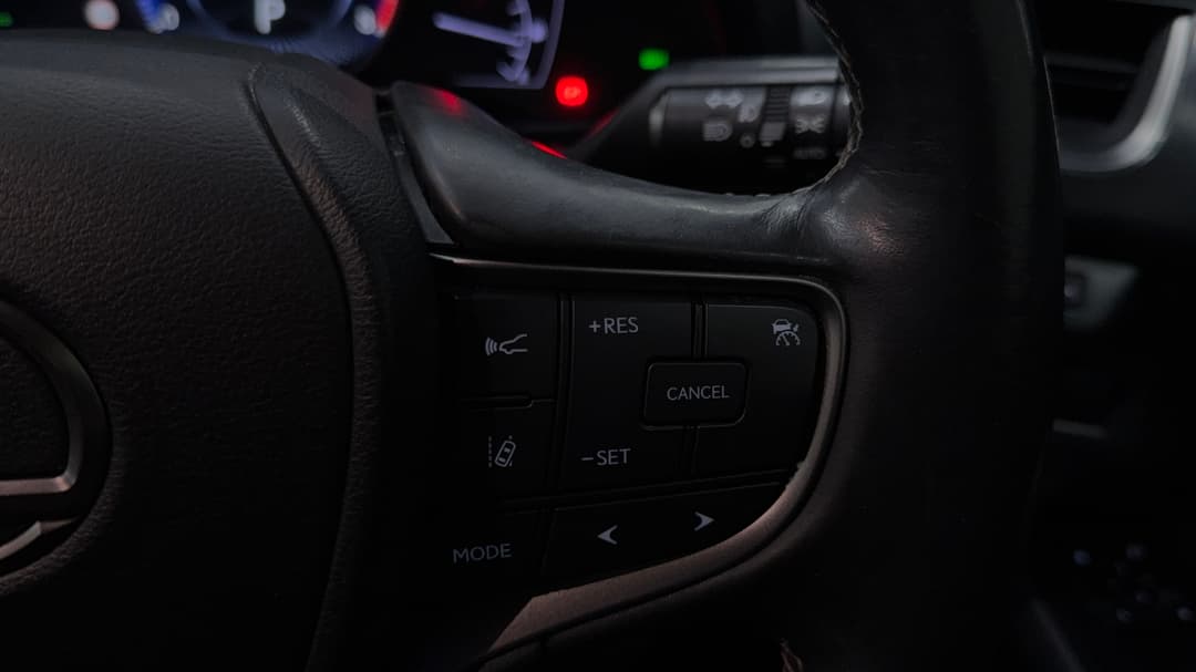 2019 Lexus Ux200 Luxury, Automatic, 91131 km, Cruise Control