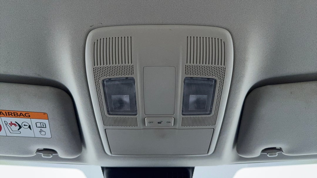 On-Roof Controls/Sunglass holder