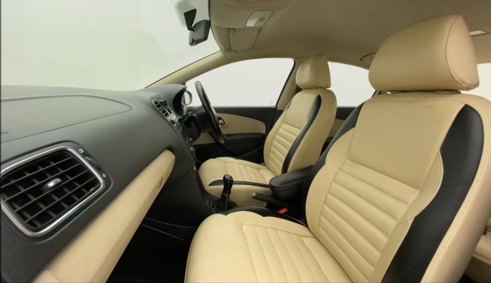 2017 Skoda Rapid 1.5 TDI MT AMBITION, Diesel, Manual, 48,960 km, Right Side Front Door Cabin