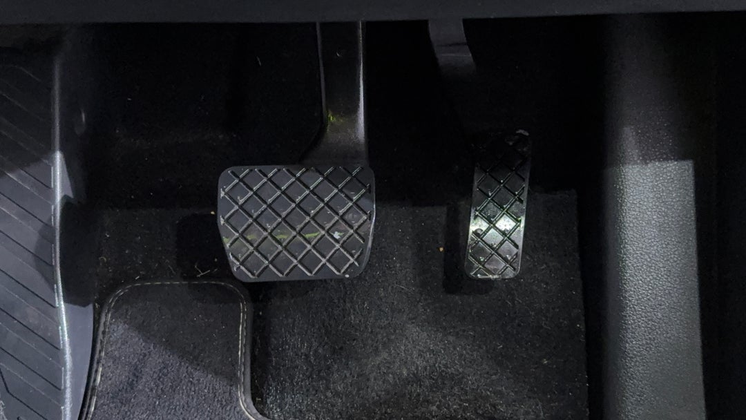 Pedals and Footmat