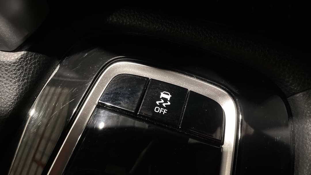 2024 Toyota Corolla Cross Gx 2WD, Automatic, 21405 km, Utility Switches/Buttons