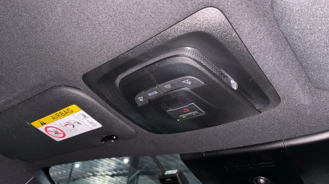 2024 Toyota Corolla Cross Gx 2WD, Automatic, 21405 km, On-Roof Controls/Sunglass holder