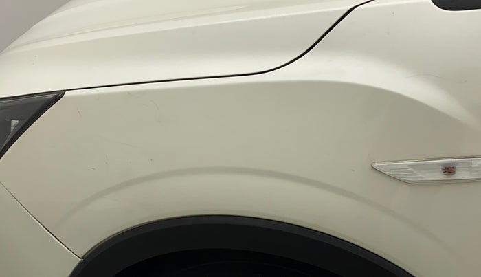 2019 Mahindra XUV300 1.5 W4 MT, Diesel, Manual, 53,218 km, Left fender - Minor scratches