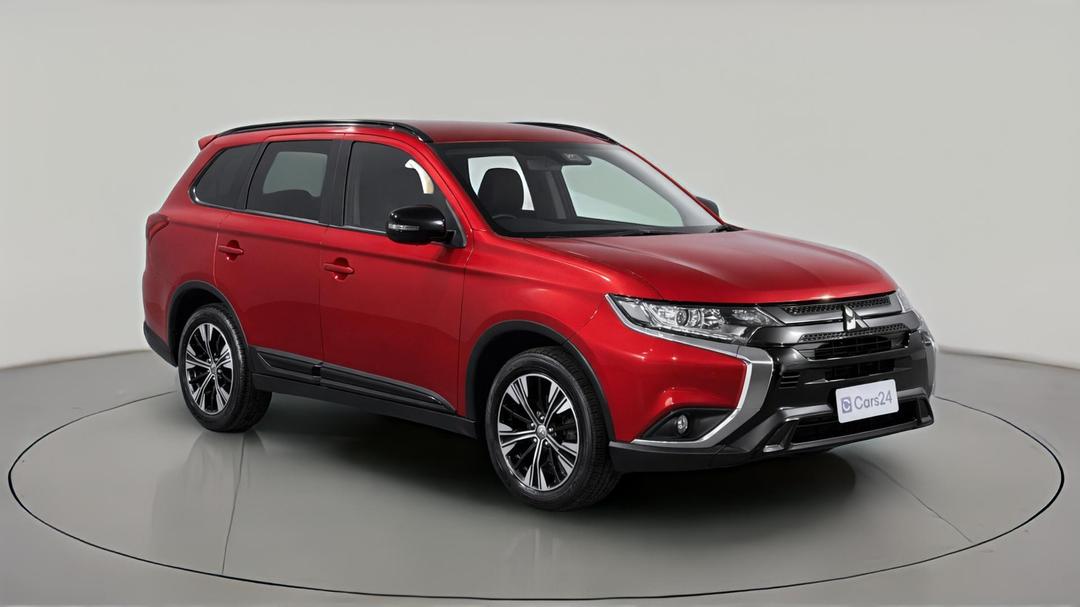 2021 Mitsubishi Outlander Black Edition 7 Seat (2WD), Automatic, 50194 km, Right Front Diagonal (45- Degree) View