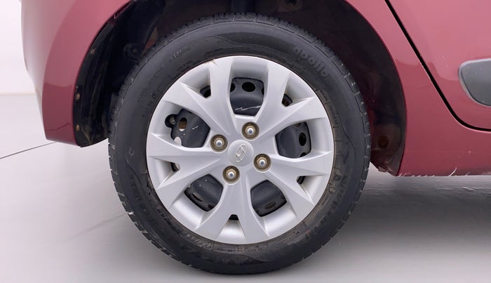 2015 Hyundai Grand i10 SPORTZ 1.2 KAPPA VTVT, Petrol, Manual, 57,448 km, Right Rear Wheel