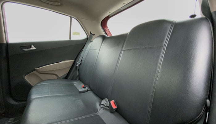 2015 Hyundai Grand i10 SPORTZ 1.2 KAPPA VTVT, Petrol, Manual, 57,448 km, Right Side Rear Door Cabin