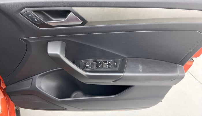2020 Volkswagen T-ROC 1.5 TSI AT, Petrol, Automatic, 63,073 km, Driver Side Door Panels Control