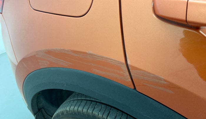 2020 Volkswagen T-ROC 1.5 TSI AT, Petrol, Automatic, 63,073 km, Right quarter panel - Minor scratches