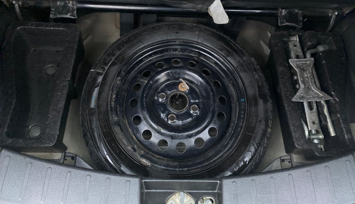 2014 Maruti Wagon R 1.0 VXI, Petrol, Manual, 64,783 km, Spare Tyre